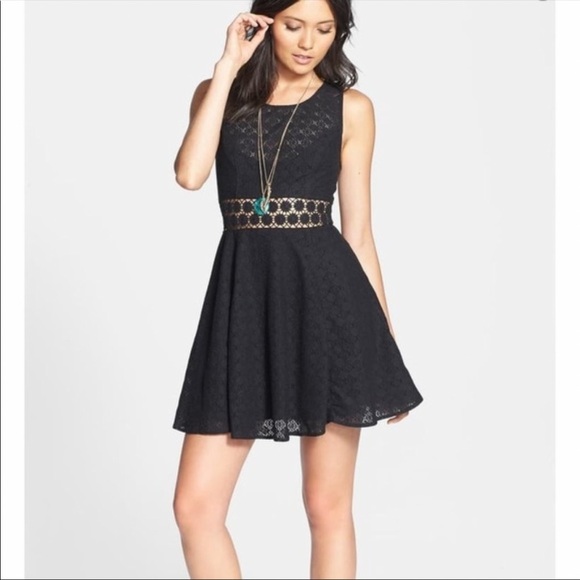 Ya Los Angeles Dresses & Skirts - YA Los Ang Crocheted Peak a boo dress